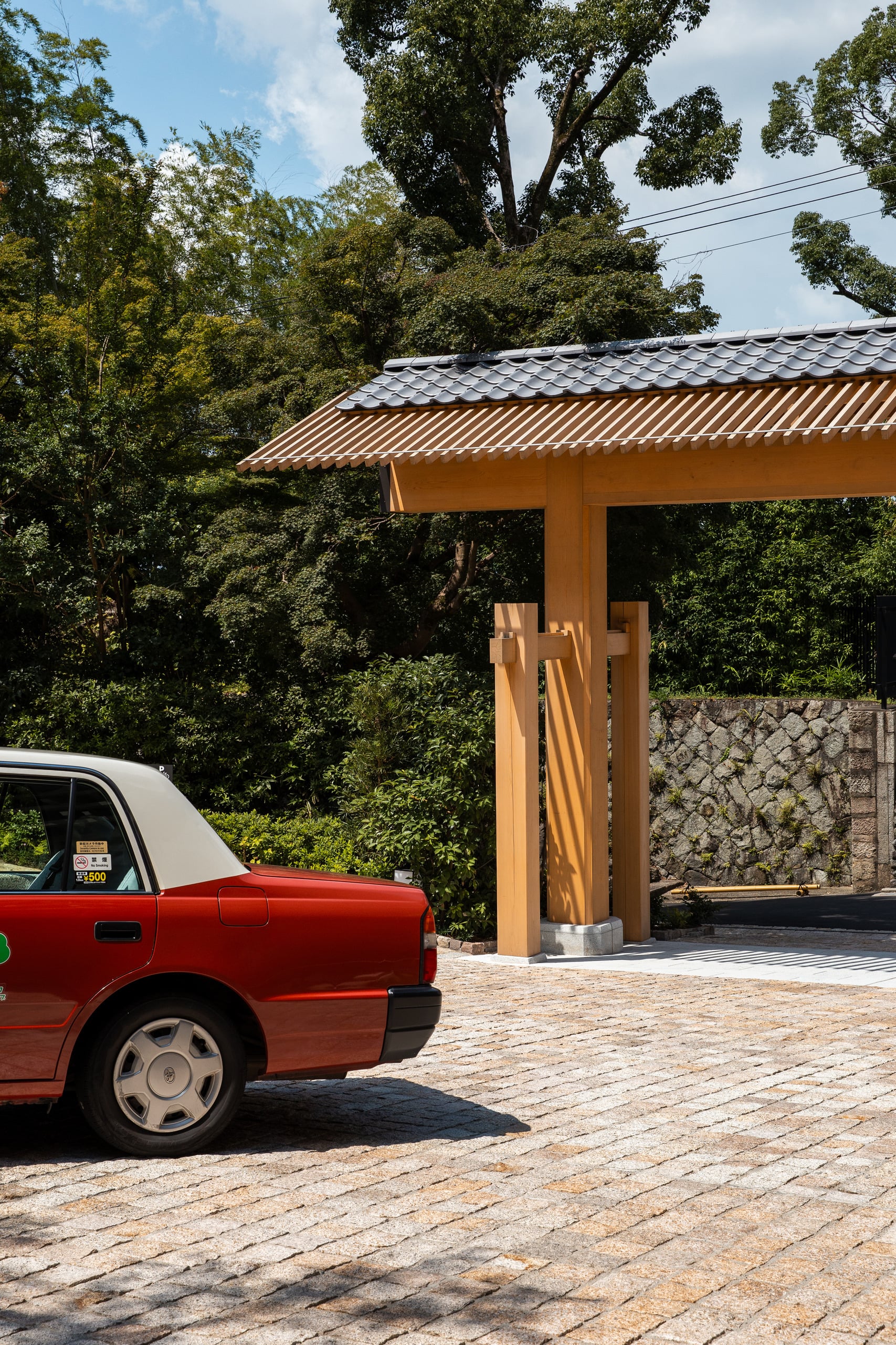 Banyan Tree Kyoto, Kyoto, Japan — hospitality photograph 8 of 11 by Adrien Lahoussaye